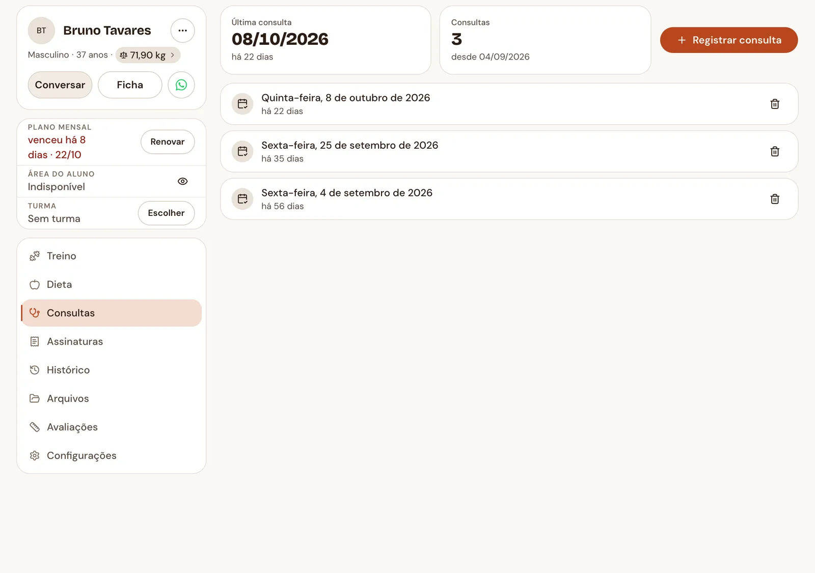 Consultas do aluno: última consulta, total e histórico com datas